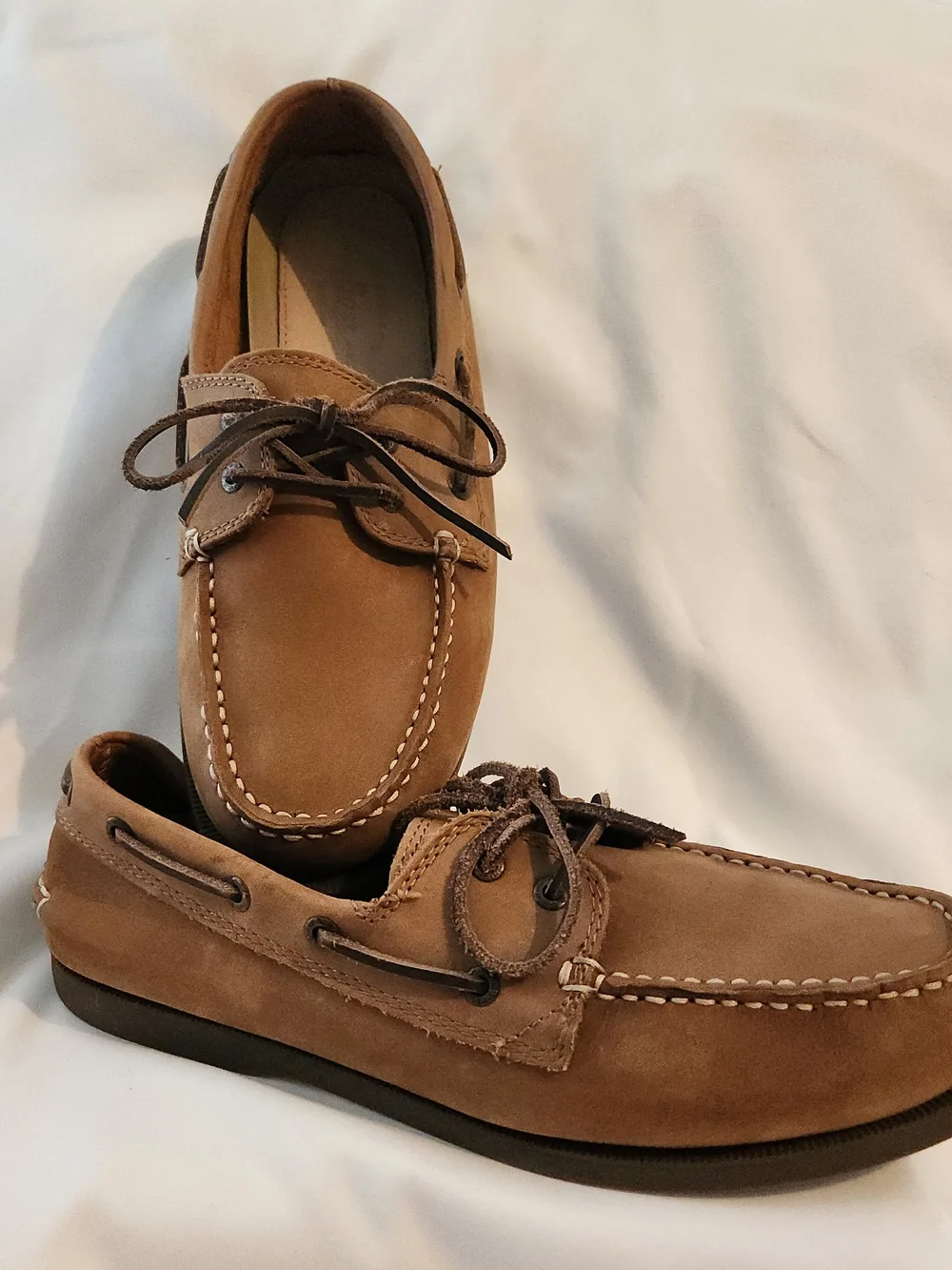 G.H. Bass & Co. Size 10.5 Tan Leather Suede Moc Toe Boat Shoe Loafer Luxe Chic